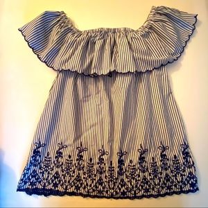 A Pea in the Pod Maternity Top